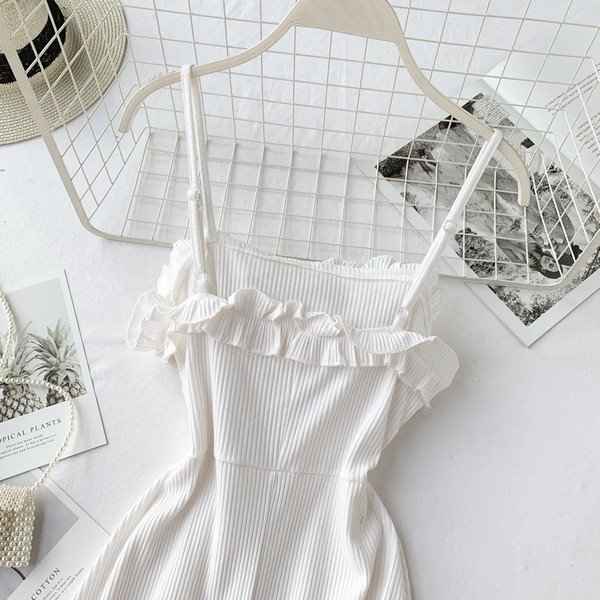 Rochie de dama cu bretele in alb