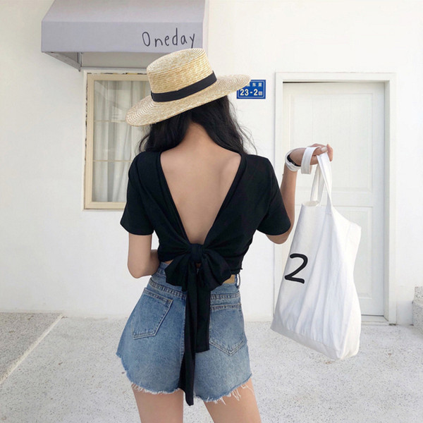 Tricou de dama modern cu panglica pe spate in alb-negru