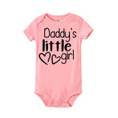 Gyermek test több színű felirattal