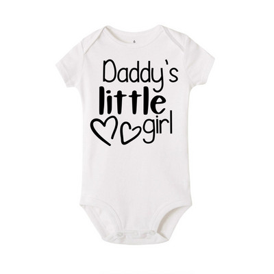 Gyermek test több színű felirattal