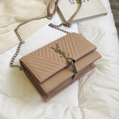 Geanta de dama eleganta cu maner lung si decor metalic