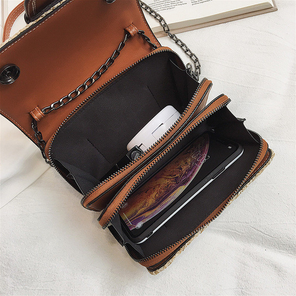 Geanta dama tricotata cu catarama in trei culori