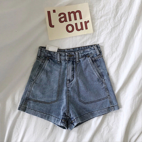 Pantaloni scurți casual de damă din denim cu buzunare