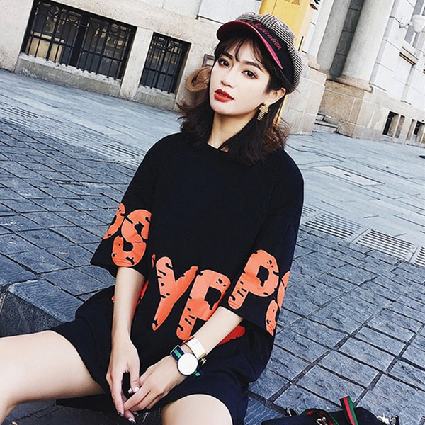 Női póló széles modell fekete, fehér és kék felirattal