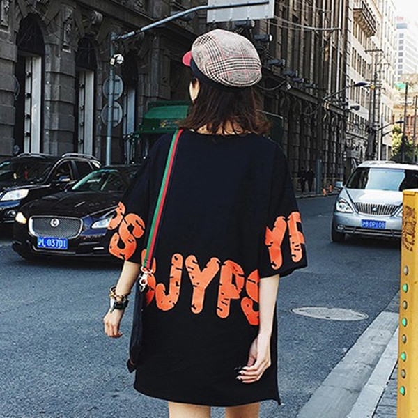 Női póló széles modell fekete, fehér és kék felirattal