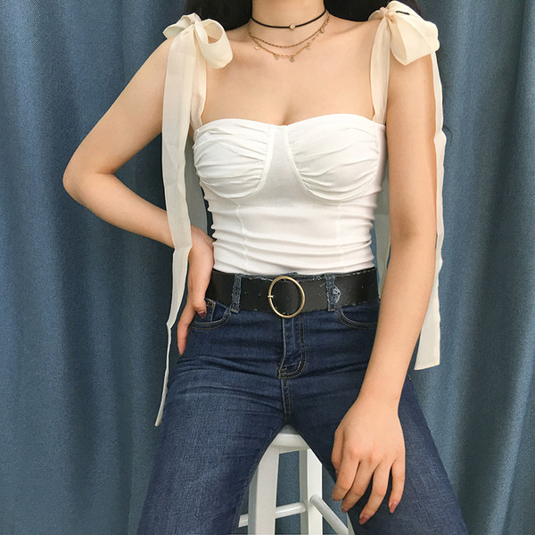 Maieu elegant de damă cu panglici de culoare albă