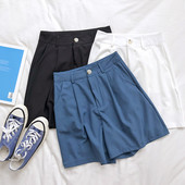 Pantaloni scurti eleganti de dama cu talie inalta in negru, alb si albastru