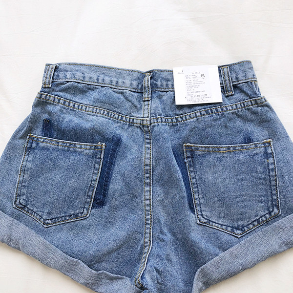 Pantaloni scurți casual din denim în negru și albastru