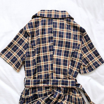 Rochie de dama in carouri croiala cu nasturi si curea