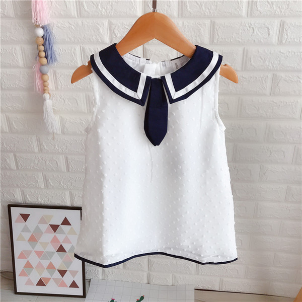 Rochie pentru copii cu decolteu O pentru fete in alb