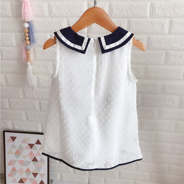 Rochie pentru copii cu decolteu O pentru fete in alb