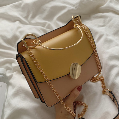 Geanta de dama eleganta din piele ecologica in patru culori cu decor metalic