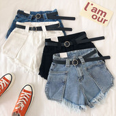 Női rövidnadrág övvel több színben