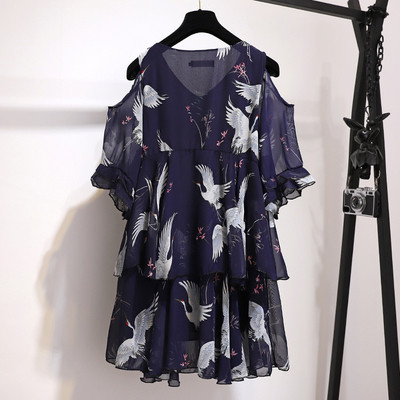 Rochie elegantă de damă, cu umeri goi și decolteu în V, în negru