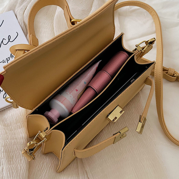 Geanta dama cu decor metalic in mai multe culori