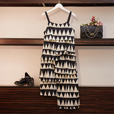 Rochie de dama moderna model asimetric cu bretele subtiri de culoare neagra