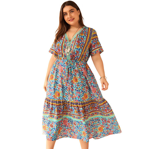 Rochie de damă casual croită, cu decolteu în V și mâneci 3/4