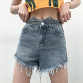 Pantaloni scurți din denim modern model nou cu elemente metalice