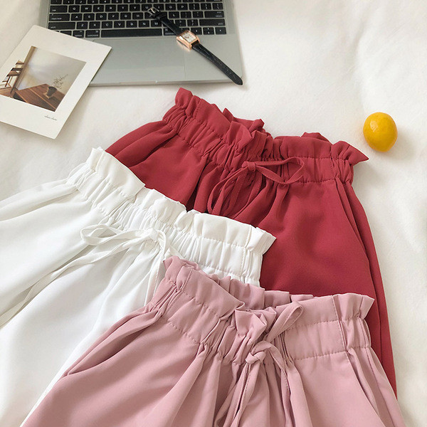 Pantaloni scurți casual de damă cu talie elastică în mai multe culori diferite