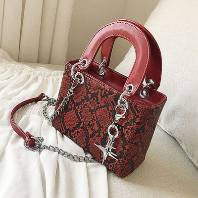 Geantă de damă NOUĂ cu model șarpe în mai multe culori diferite