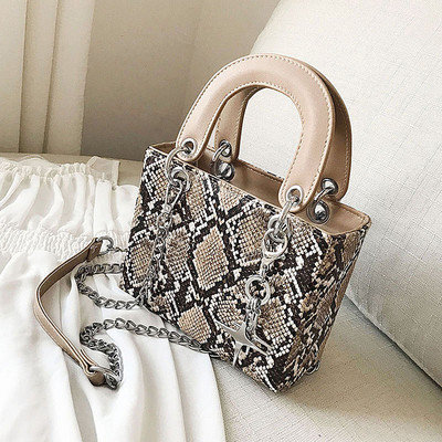 Geantă de damă NOUĂ cu model șarpe în mai multe culori diferite