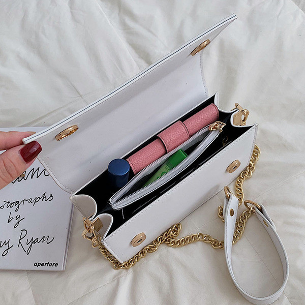 Geanta de dama cu manere metalice in mai multe culori