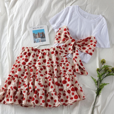 Κομψό και μοντέρνο γυναικείο σετ φούστα και μπλούζα σε τρία χρώματα