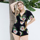 Φόρμες γυναικείες με λουλούδια σε μαύρο χρώμα