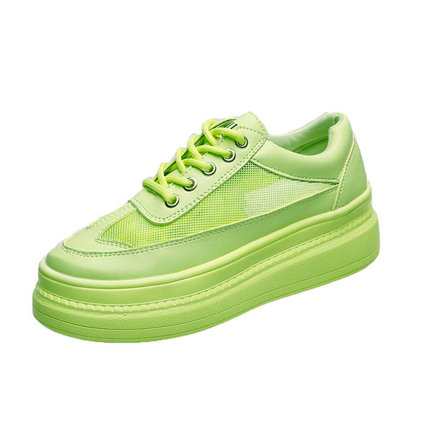 Γυναικεία πάνινα παπούτσια  με κορδόνια  σε λευκό και πράσινο χρώμα