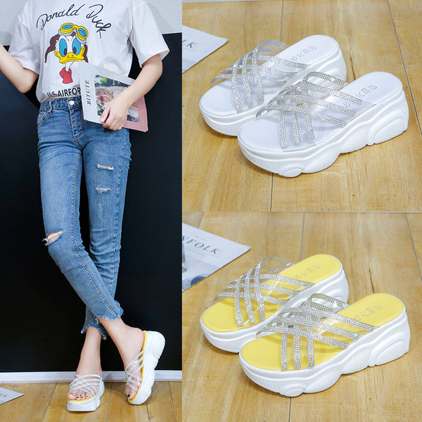 Papuci casual de dama cu pietre si talpa inalta in alb si galben