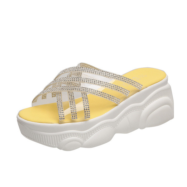 Papuci casual de dama cu pietre si talpa inalta in alb si galben