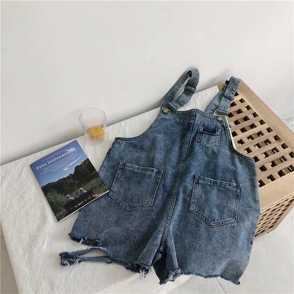 Γυναικείες φόρμες με τσέπες σε σκούρο χρώμα