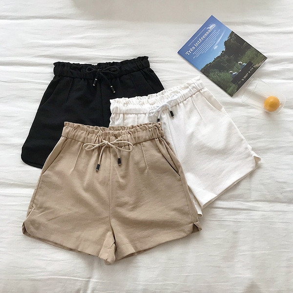 Női alkalmi rövidnadrág elasztikus derékkal, több színben