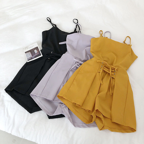 Γυναικείες φόρμες με λεπτές λωρίδες  σε διάφορα χρώματα