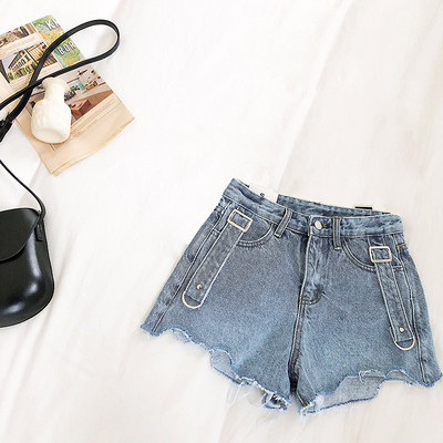 Női rövidnadrág három színben, fém elemmel