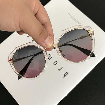 Модерни слънчеви очила с кръгла форма и тънки рамки в няколко цвята