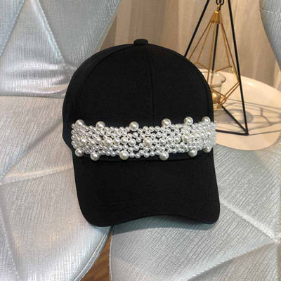 Modern női sapka napellenzővel és gyöngyökkel több színben