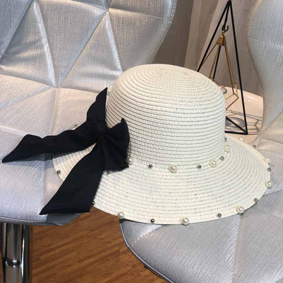 Nyári női sapka gyöngyökkel és szalaggal több színben