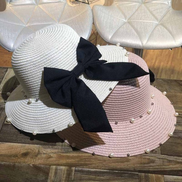 Nyári női sapka gyöngyökkel és szalaggal több színben
