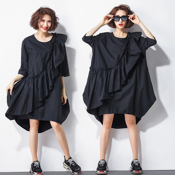 Alkalmi női ruha 3/4-es ujjal és O-nyakú fekete színben