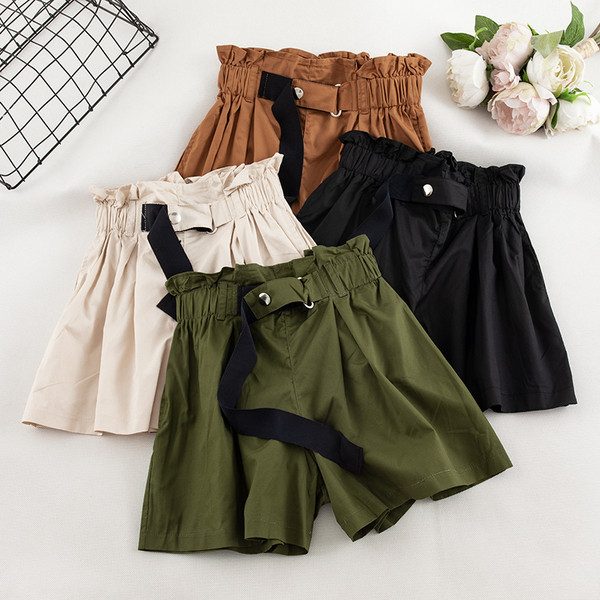 Pantaloni scurți de damă actuali cu talie înaltă în mai multe culori