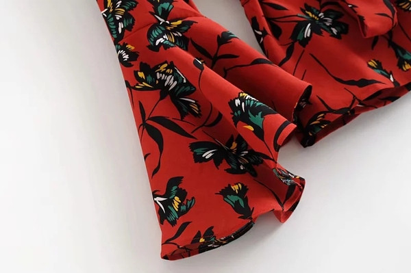 Cămașă modernă cu mâneci largi lotus și decolteu în V