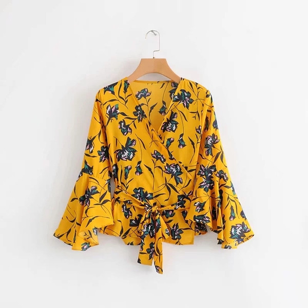 Cămașă modernă cu mâneci largi lotus și decolteu în V