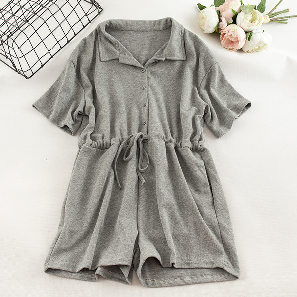 Καθημερινές κοντές γυναικείες φόρμες με δεσμούς σε διάφορα χρώματα