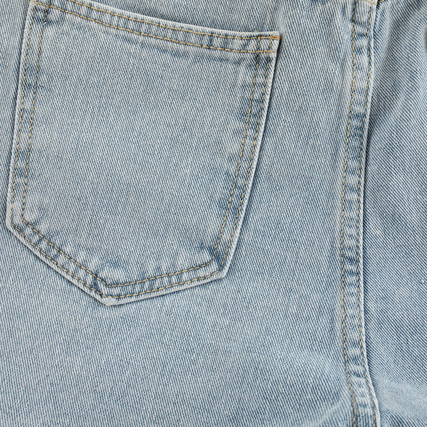 Modern farmer rövidnadrág magas derékkal és színes elemekkel