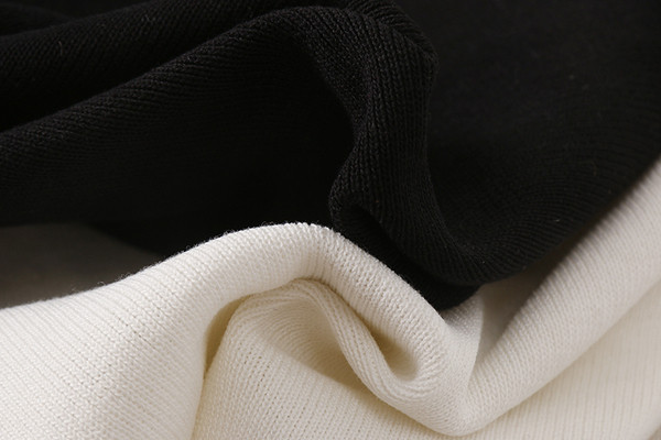 Maieu casual de damă, cu bretele subțiri, în alb și negru