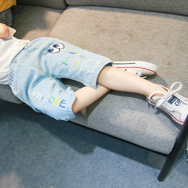 Modern gyerekfarmer hímzéssel - lányoknak