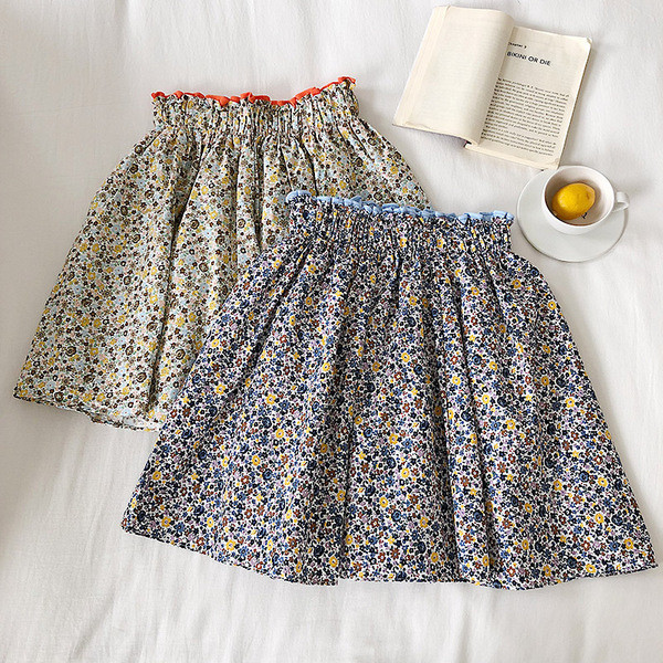 Női alkalmi szoknya elasztikus derékkal, virágmintával