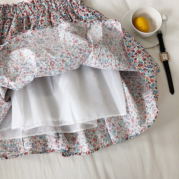 Női alkalmi szoknya elasztikus derékkal, virágmintával