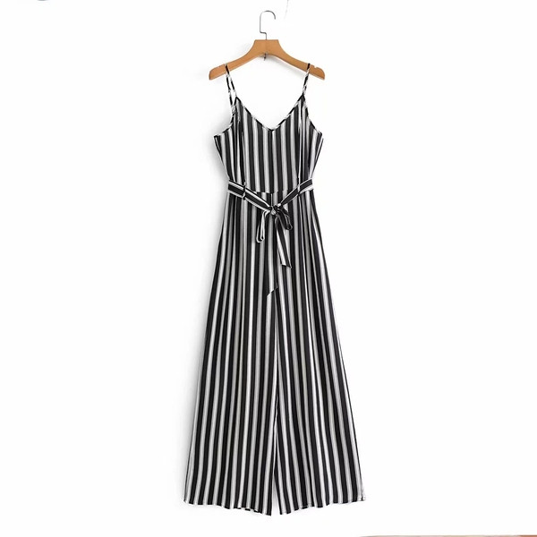 Μοντέρνα γυναικεία ολόσωμη φόρμα σε τρία χρώματα